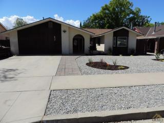 457 Faber St, Bakersfield, CA 93263-2217