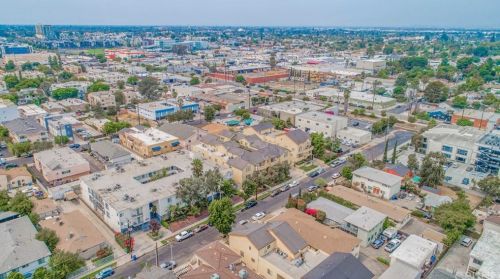 5325 Denny Ave, North Hollywood CA  91602-3218 exterior
