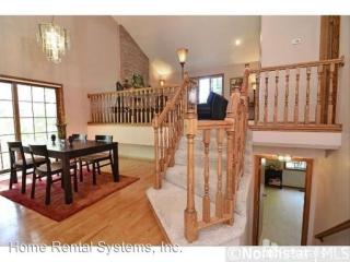 18610 Clear View Dr, Hopkins MN  55345-6078 exterior