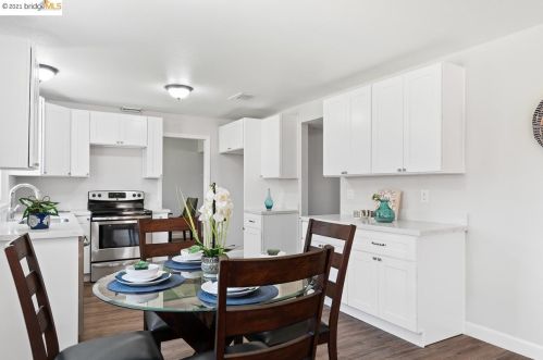 4520 Tokay Dr, Oakley CA  94561-2126 exterior