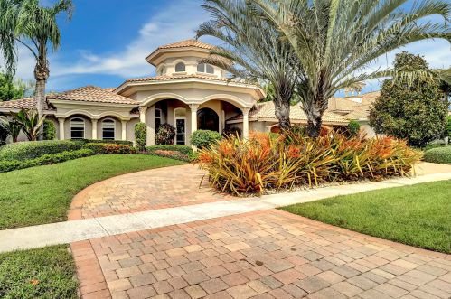 4517 White Cedar Ln, Delray Beach, FL 33445-7036