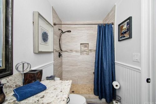 12785 Roswell Ave, Chino CA  91710-3043 exterior