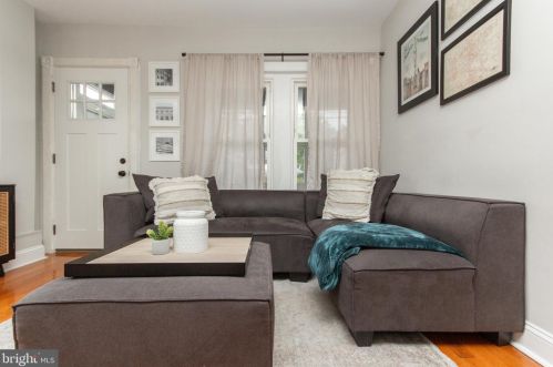 38 Jefferson St, Norristown PA 19405-1515 exterior