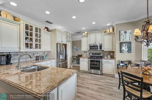 17836 15 Ct, Hollywood FL 33024-4602 exterior