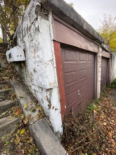 419 Maytide St, Pittsburgh PA  15227-1847 exterior