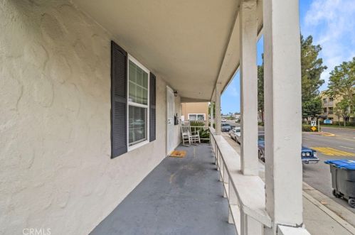 633 Glassell St, Orange, CA 92866-3018