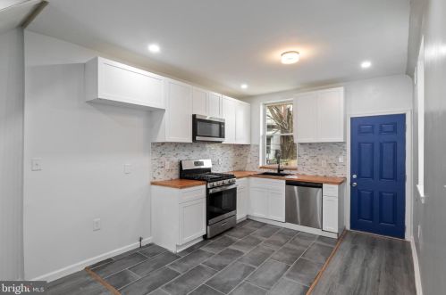 5627 Hazel Ave, Philadelphia PA  19143-1935 exterior