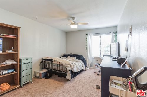 2228 Oak Haven Ave, Simi Valley CA  93063-5020 exterior
