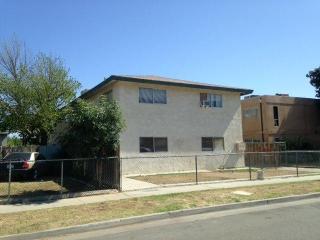 3319 Tyler Ave, Fresno, CA 93702-1051