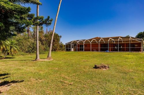 403 Roosevelt Ave, Lehigh Acres FL  33936-1202 exterior