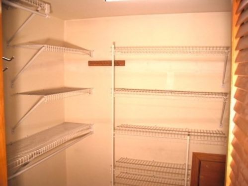 56 Broadway, Stoughton MA 02072-3006 exterior