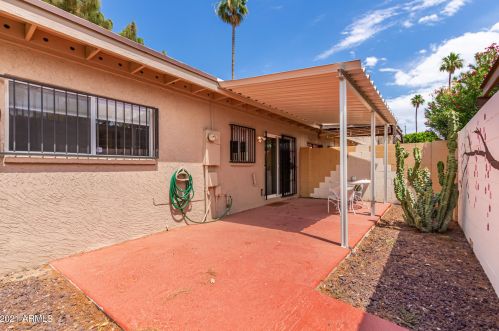 8265 Thomas Rd, Scottsdale AZ  85251-5873 exterior