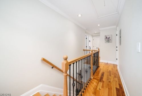 49 Myrtle St, Cranford NJ  07016-3456 exterior