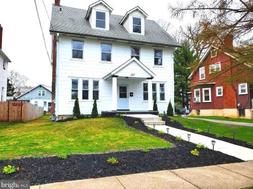 657 14th Ave, Prospect Park, PA 19076-1102