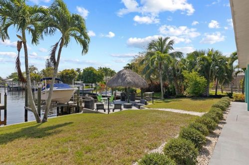2807 20 Ave, Cape Coral FL  33904-4020 exterior