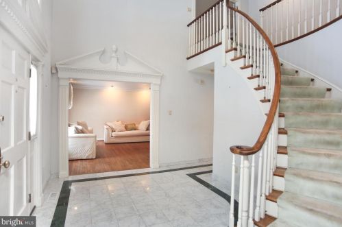 1145 Rosewood Dr, Blue Bell, PA 19422-3010