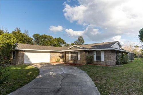 1889 Odham Dr, Deltona, FL 32738-7739