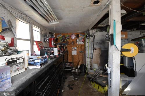 1424 Juniper St, Norristown PA 19401-3224 exterior