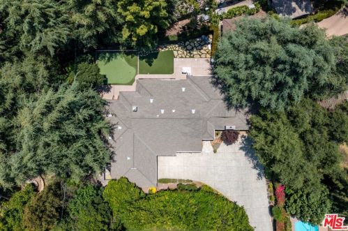 1732 Bonita Vista Dr, La Canada CA  91011-1614 exterior