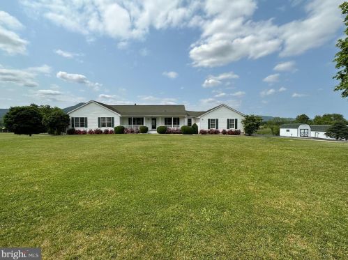 803 Hook Hill Rd, Richmond National Battlefiel VA  22835-3505 exterior