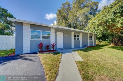 1485 1st Ct, Boynton Beach FL  33435-2609 exterior