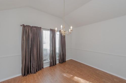 113 Mdw Ln, Denton TX  76207-7409 exterior