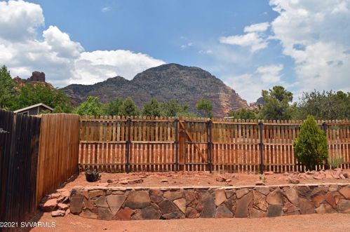 2810 Raven Rd, Sedona AZ  exterior
