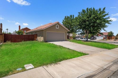 13196 Oberlin Ave, Victorville, CA 92392-7215