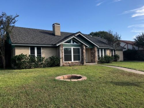 208 Louella Dr, Hurst, TX 76054-3721