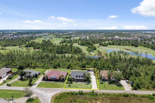 203 Judy Cir, Lynn Haven, FL 32444-3456