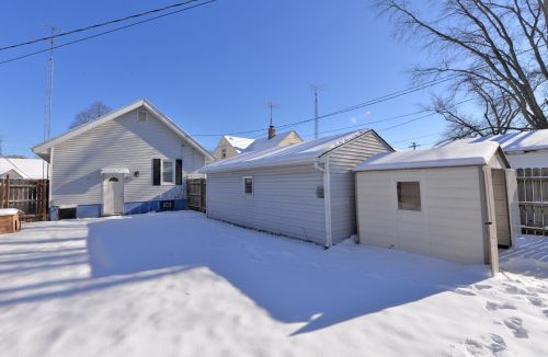 6224 34 Ave, Kenosha WI 53142-3320 exterior