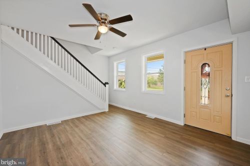 12 Poplar St, Swedesboro NJ  08085-1228 exterior