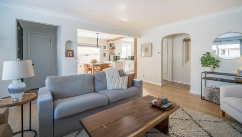 3265 93rd St, Milwaukee WI  53222-3510 exterior