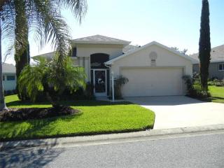 3034 Keel Ct, Tavares, FL 32778-9202
