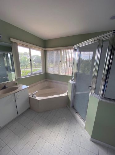 1231 179th Ave, Hollywood FL  33029-3162 exterior