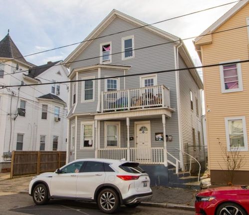 146 Althea St, Providence, RI 02907-2856