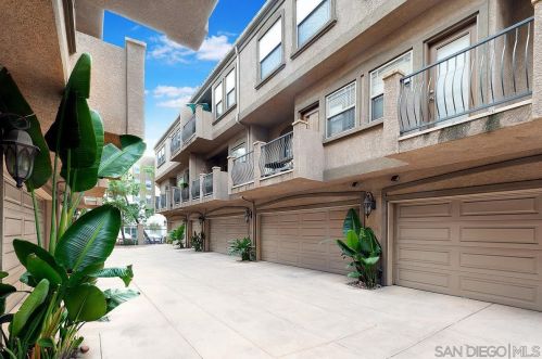 3928 Iowa St, San Diego CA 92104-2606 exterior