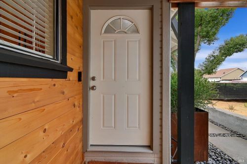 403 Temple Dr, Vacaville CA  95687-5146 exterior