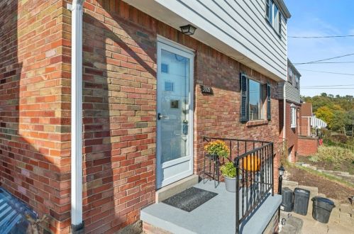 3928 Meadowbrook Blvd, Pittsburgh, PA 15227-3414