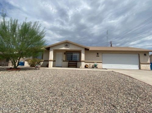 1360 Tanqueray Dr, Lake Havasu City, AZ 86404-1977