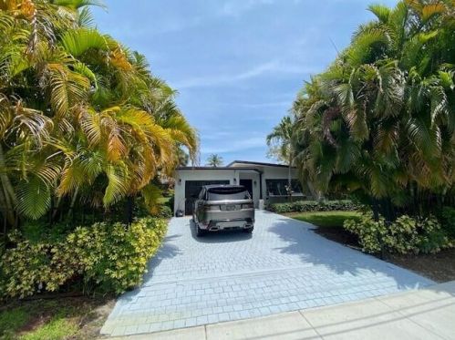 231 3rd Ave, Delray Beach, FL 33444-2711