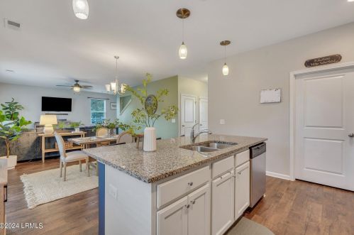 4923 Tidal Walk Ln, Beaufort SC  29907 exterior