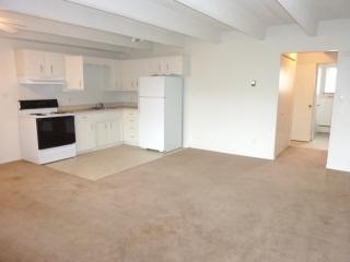 1085 Pearl St, Denver CO  80209-4225 exterior