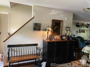 1 Abbott Rd, Ellington CT  06029-3802 exterior