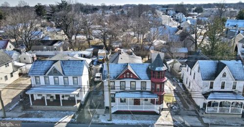 504 Front St, Slaughter Beach, DE 19963-1016