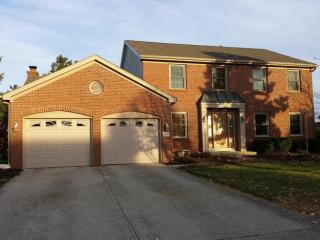 7716 Glanmore Ct, Dublin, OH 43017-2647