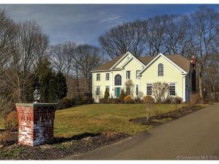 221 Mulberry Ln, Orange, CT 06477-1708