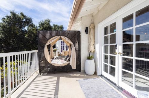 1118 Knollcrest Dr, Covina CA  91724-3432 exterior