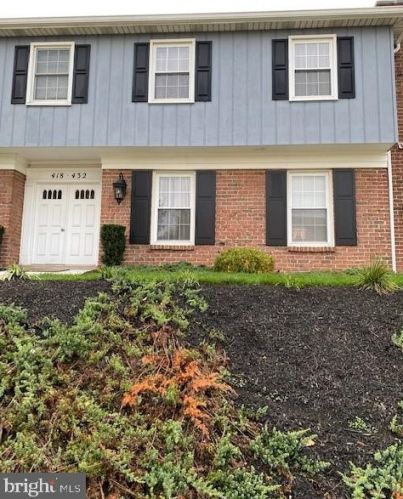 430 Chocolate Ave, Swatara, PA 17033-1323