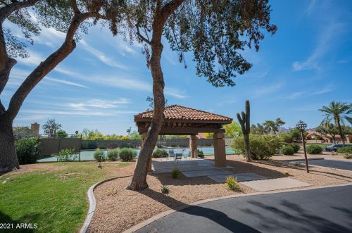 4436 Camelback Rd, Phoenix AZ  85018-2833 exterior